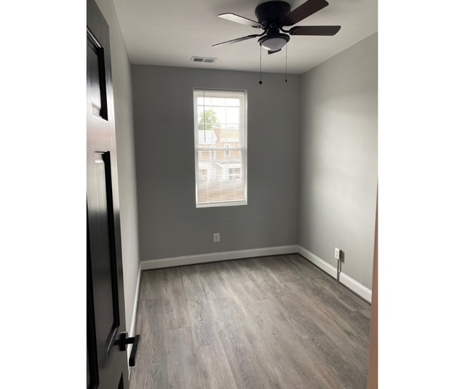Photo - 2311 Anoka Ave Unit A W/BATH Available $900 A W/BATH