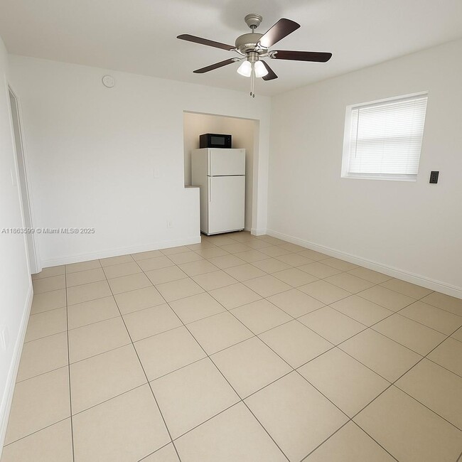 Photo - 1015 Palm Ave Unit 12A