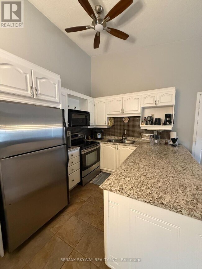 Photo - 4025 Kilmer Dr Unit 410