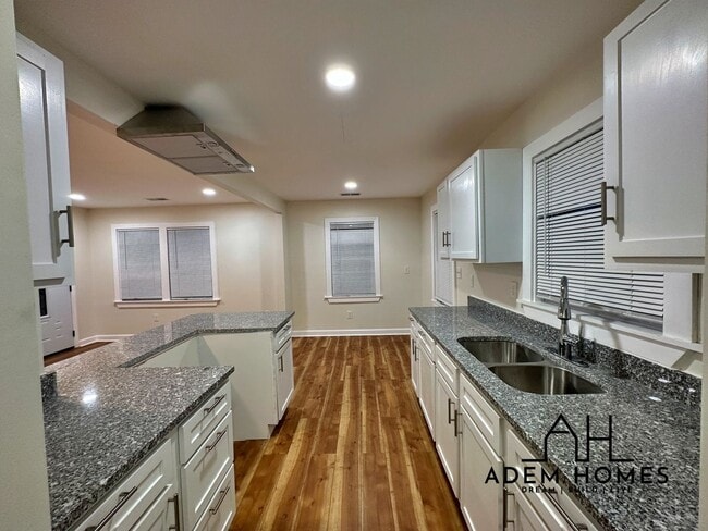 Photo - 111 Eastview Dr