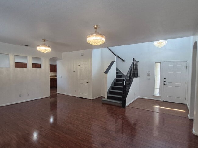 Photo - 5 Bedroom 3 bath Home