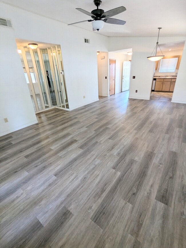 Photo - 1206 Deer Springs Rd