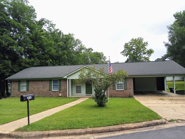 Photo - 2016 27th St E House
