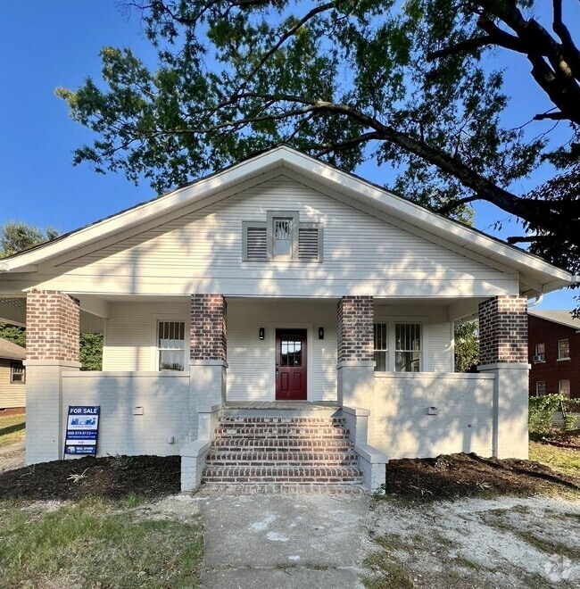 Building Photo - Charming 4-Bedroom Home for Rent/Sale