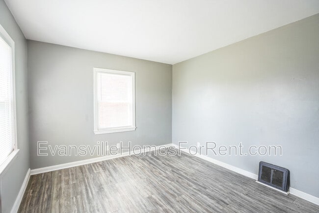 Photo - 1112 Bellemeade Ave