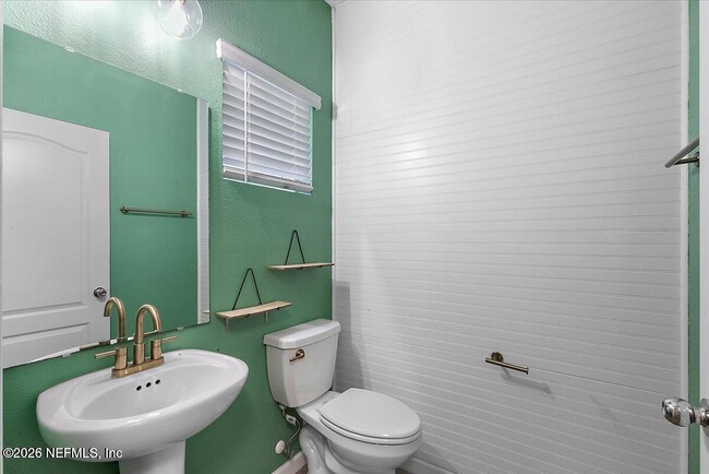 Photo - 12658 Josslyn Ln