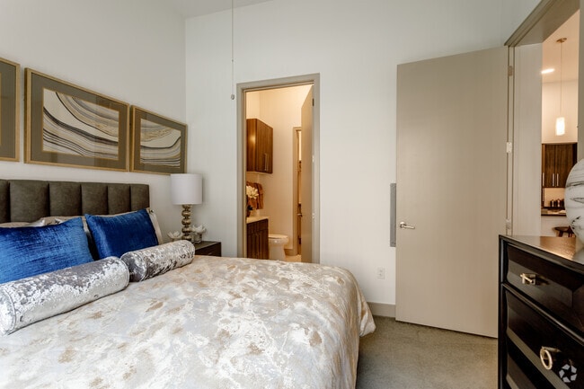 1BR, 1BA - Ness