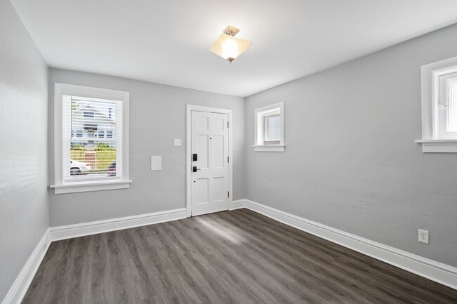 Photo - Flockin' Cute House