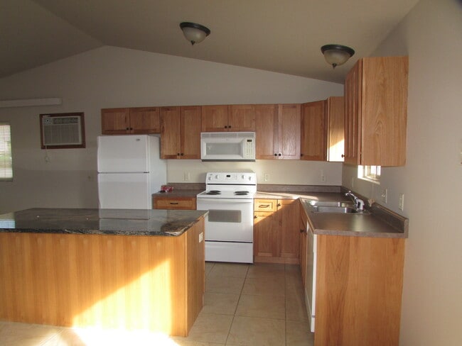 Photo - r1350 Unidad A