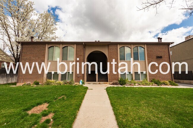 Building Photo - 2045 S 2200 E Unit D