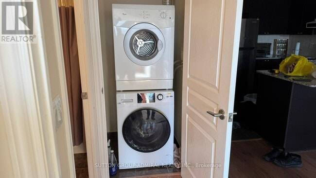 Photo - 7 N Park Rd Unit 202