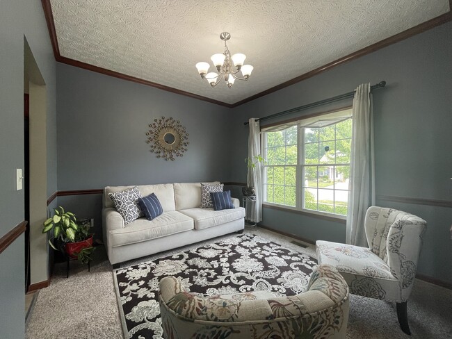 Photo - 7192 Trillium Dr