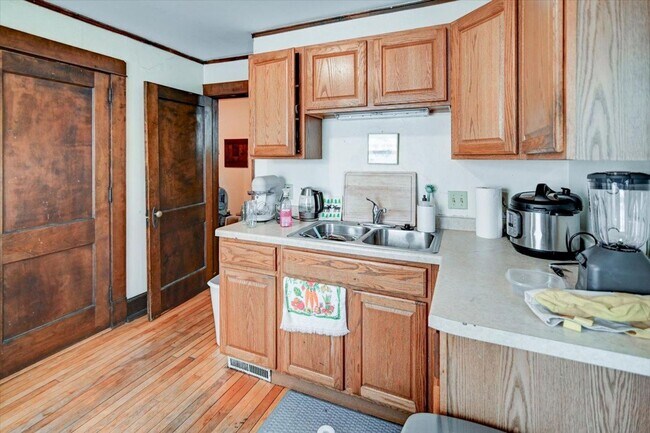 Photo - 416 Castle Pl Unit 2