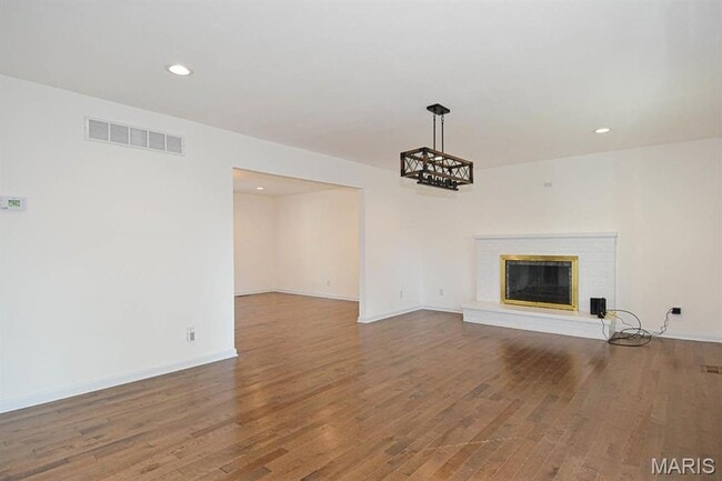 Photo - 306 Bright Meadows Dr