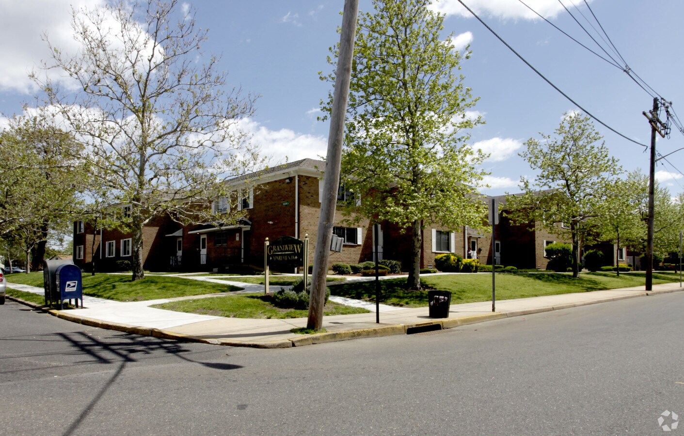 Photo - Grandview Apartments