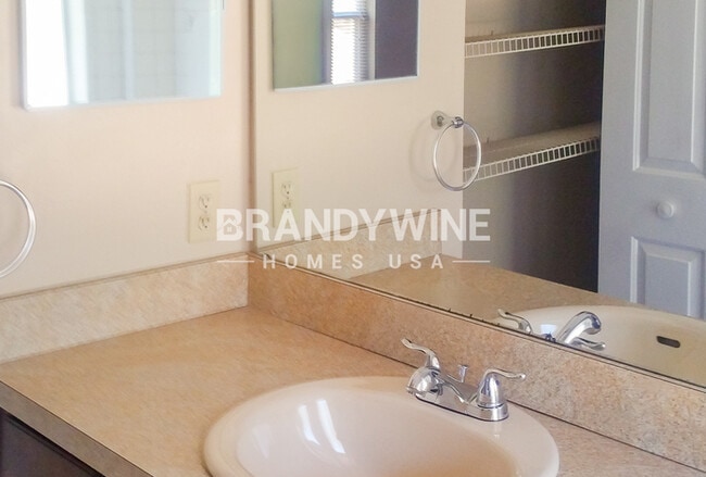 Photo - 5222 Aragon Ave