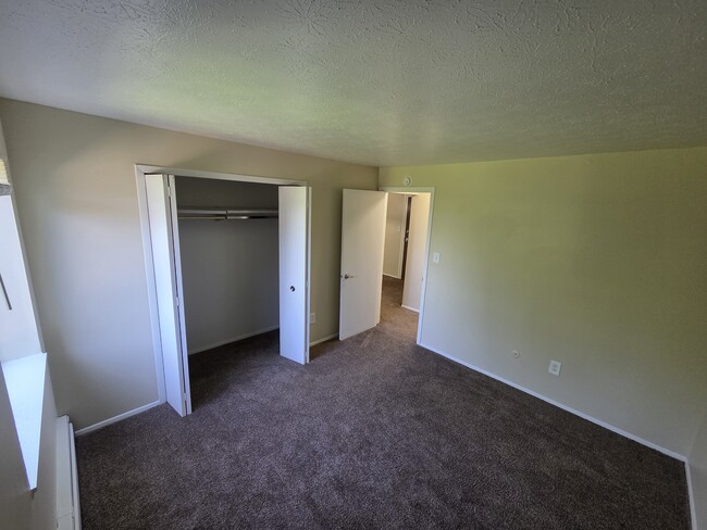 Summit Ridge Apartments
