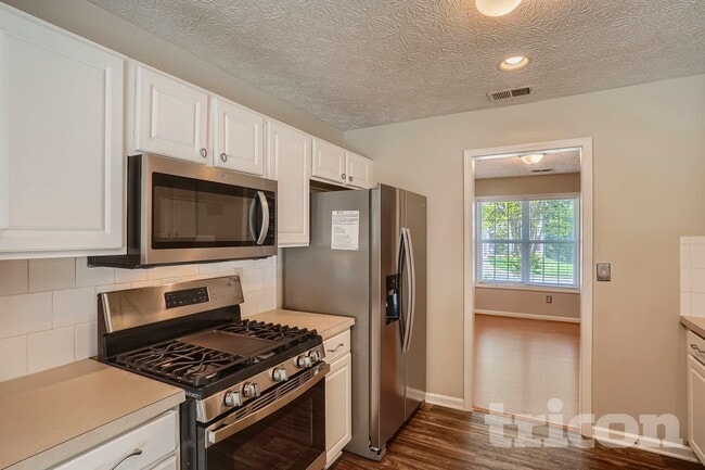 Photo - 2047 Ridgestone Landing SW