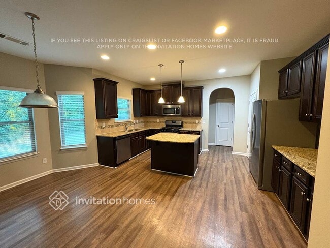 Photo - 340 Madison Grace Ave