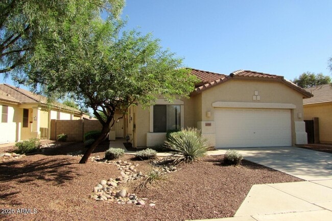 Building Photo - 12901 W Glenrosa Dr