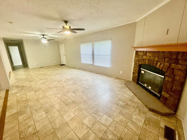 Photo - 1838 Prairie Ct