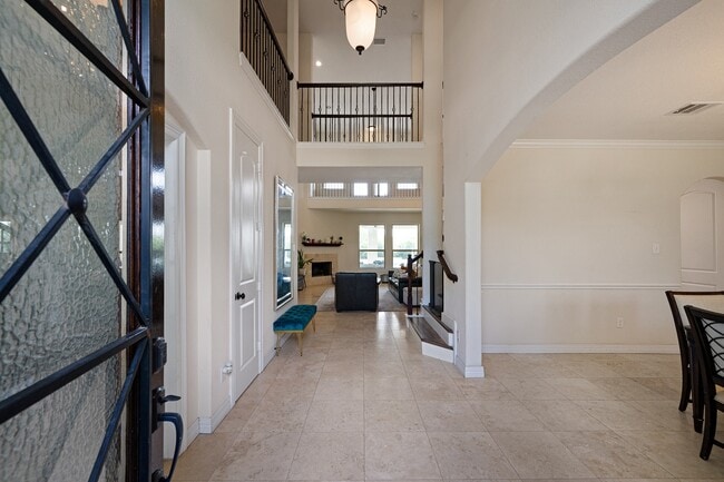 Photo - 4627 Miramar Dr