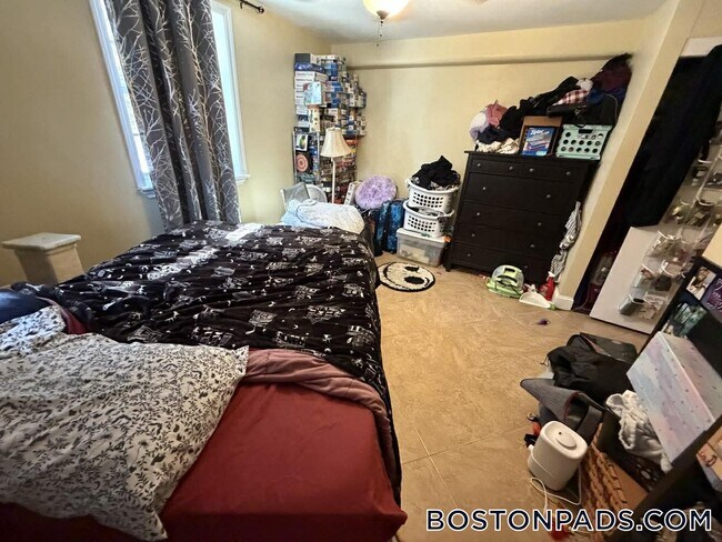 Photo - 1 Colonial Dr Unit 3