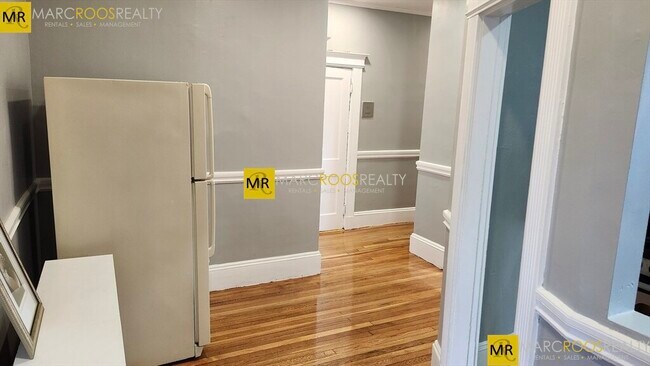 Photo - 1258 Commonwealth Ave