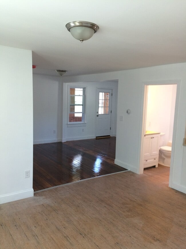 93 1/2 Lake St Unidad 1