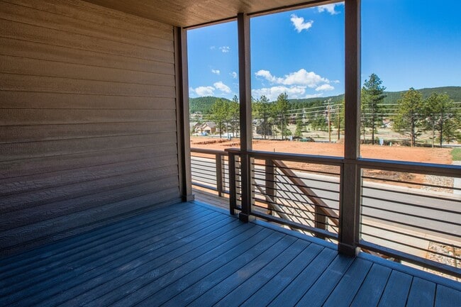 Photo - Woodland Park Townhome!