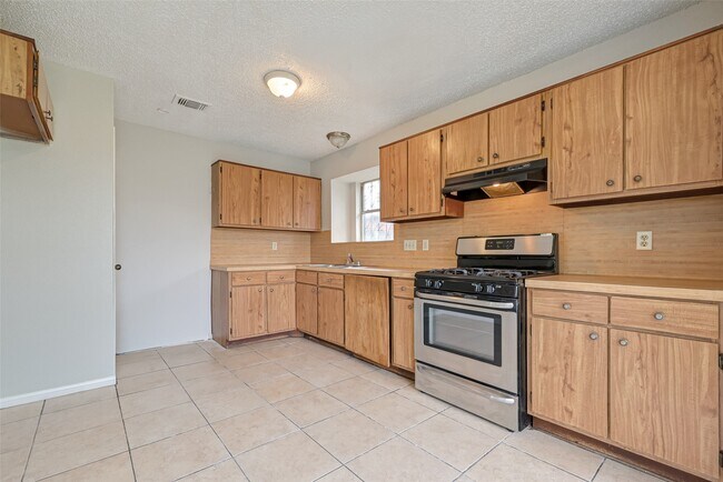 Photo - 12702 Fawnway Dr