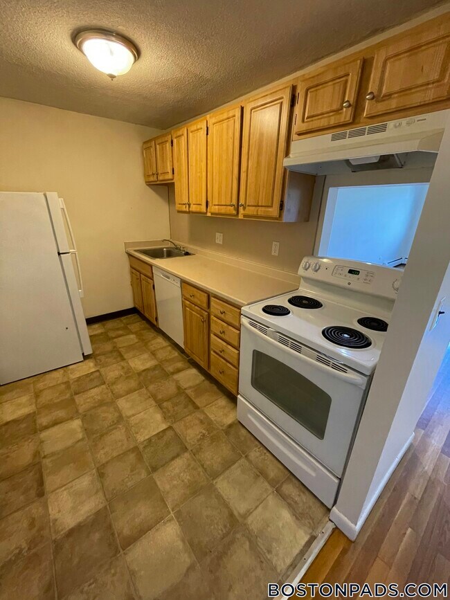 Photo - 66 Homer Ave Unidad 502