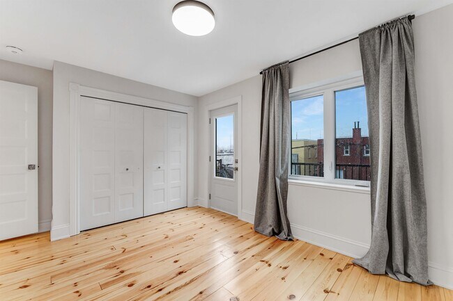 Photo - 288 Arlington Ave Unité 3