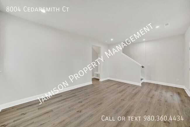 Photo - 8004 Cedarsmith Ct