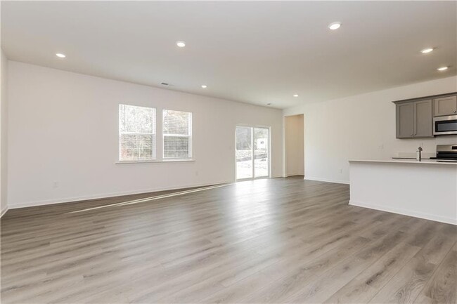 Photo - 308 Trulove Ln