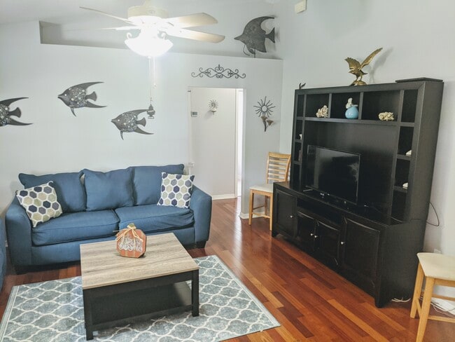 Photo - 5106 SE 43rd Trace