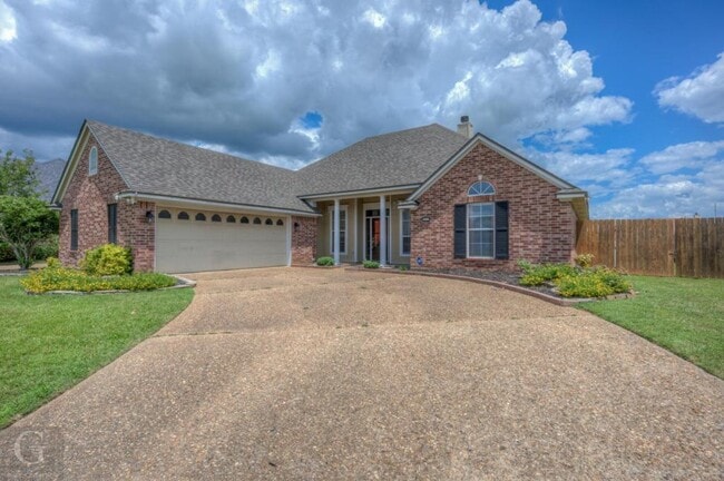 Photo - 1537 Nottoway Pl