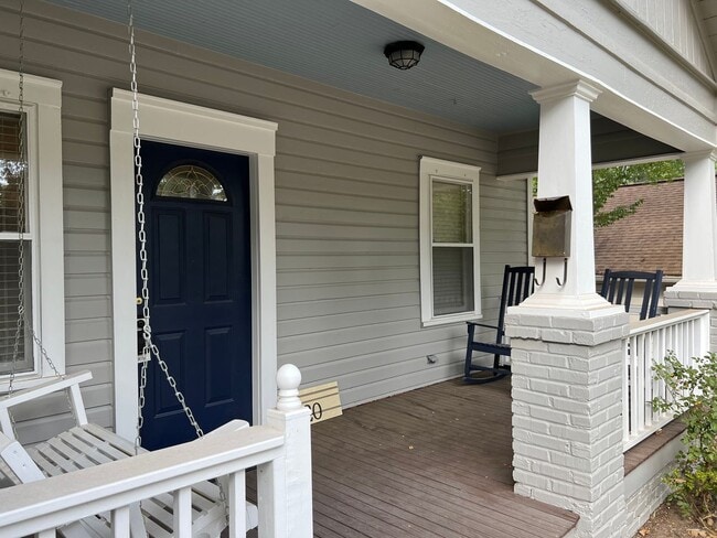 Photo - 3520 Lee Ave