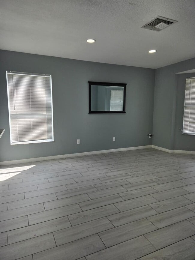 Photo - 410 Otter Creek Dr