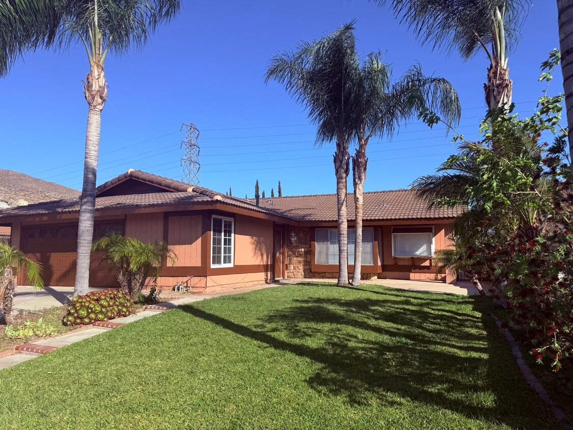 Photo - 2920 Bixby Dr (Riverside, CA)