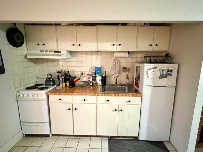 Photo - 317 Commonwealth Ave Unit 1A