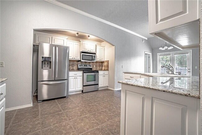 Photo - 3101 SW Gumleaf Rd