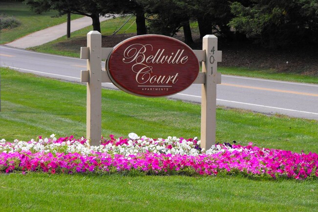 Bellville Court Apartments - Bellville Court Apartments