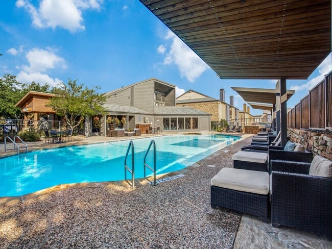 Photo - Chisholm Ranch