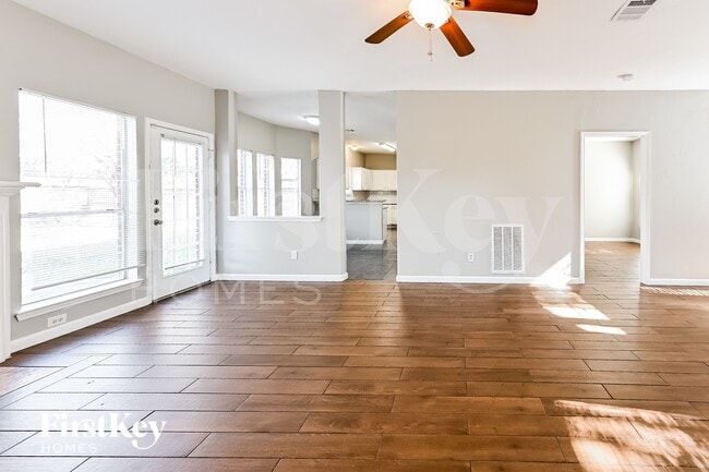 Photo - 3117 Bay Creek Dr