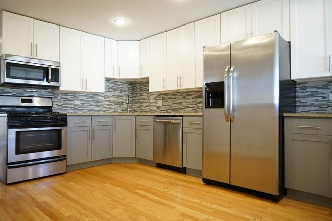 Photo - 3322 N Troy St Apartamento Unidad 1