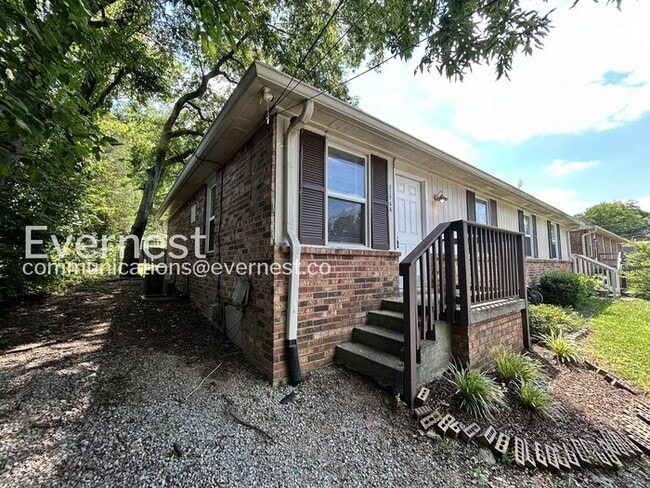 Photo - 1176 Sioux Terrace
