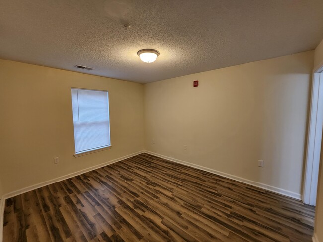 Building Photo - 3000 S Adams St Unit 918 Rental