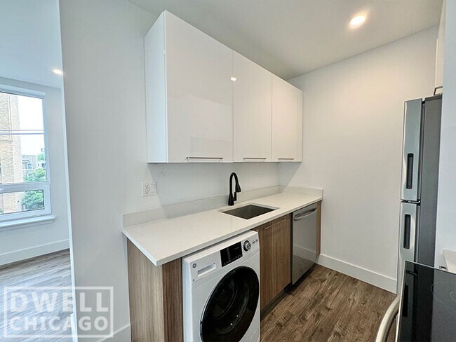 Photo - 901 W Carmen Ave Unidad 2