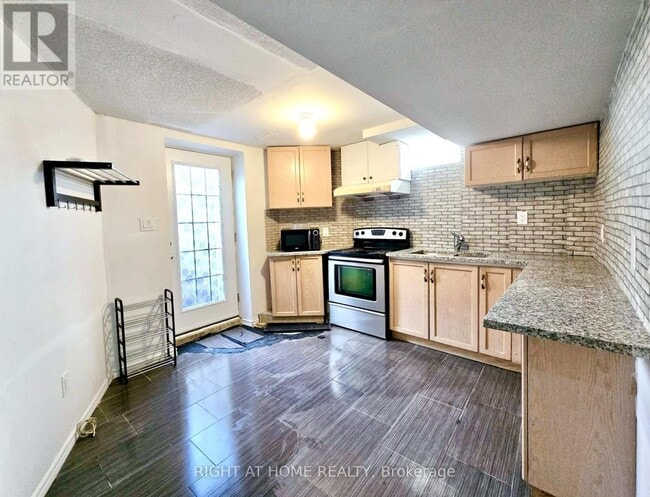 Photo - 55 Velvet Grass Ln